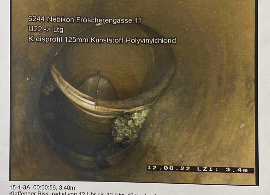 Fallleitung beschädigt